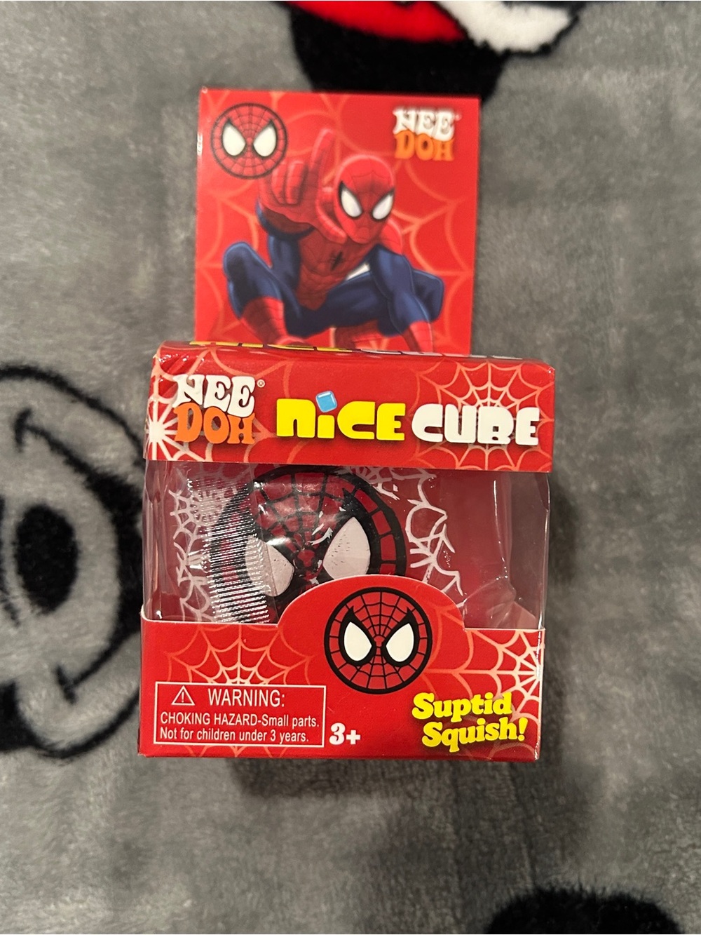 NeeDoh Nice Cube Spider Squish Toy - Red